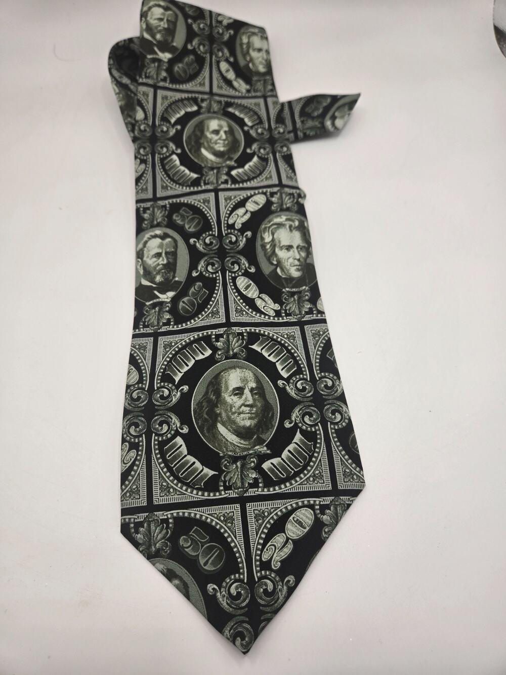 Ralph Marlin 2002 US Bills Money Currency Novelty Tie Green Black